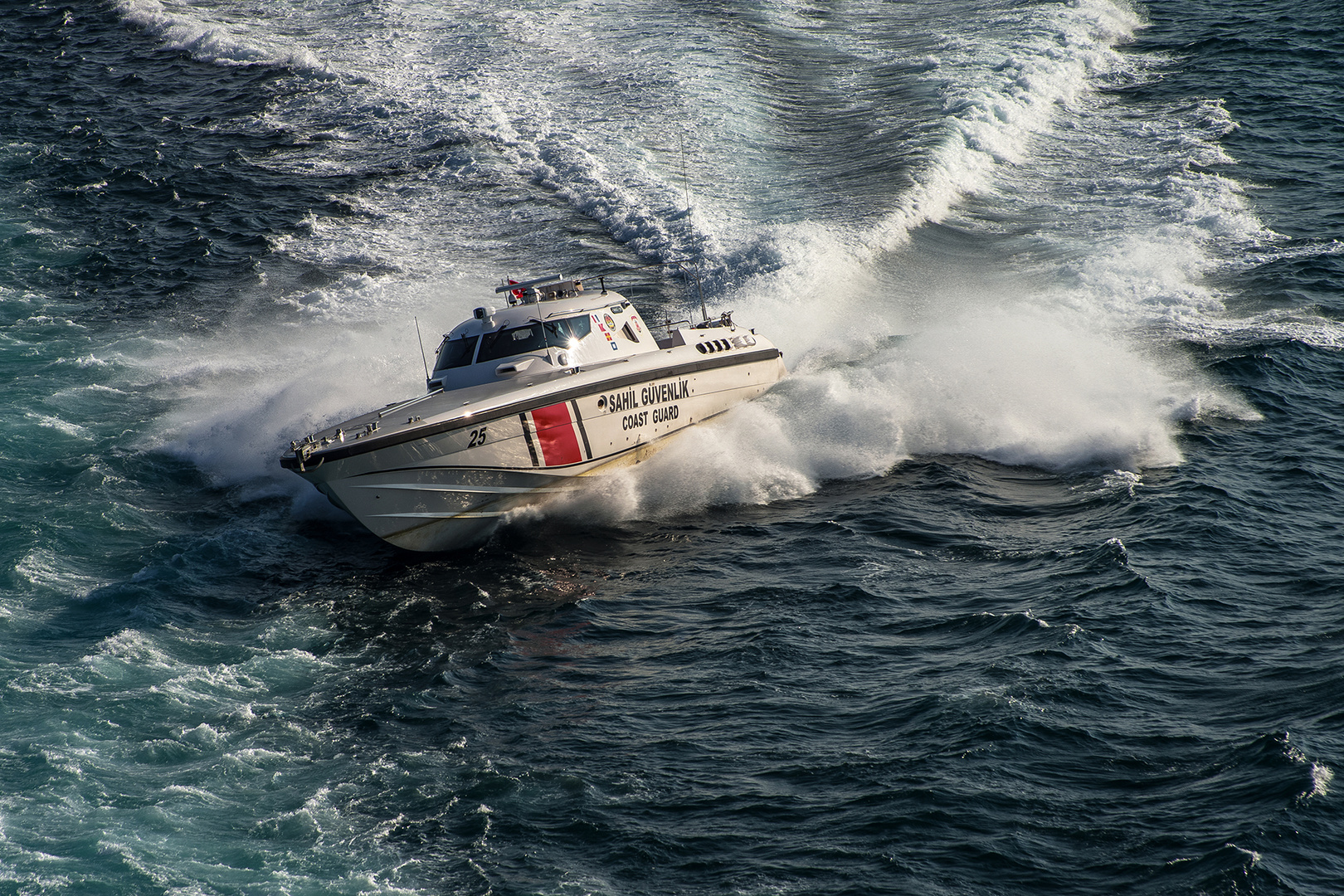 Durchfahrt Bosporus zum Schwarzen Meer 04