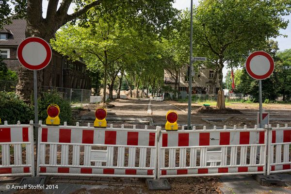 Durchfahrt Verboten - Hier entsteht ein Grüngürtel!
