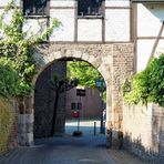 Durchfahrt zum Schloss Grevenbroich
