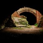 Durchgang auf Ruine Drachenfels