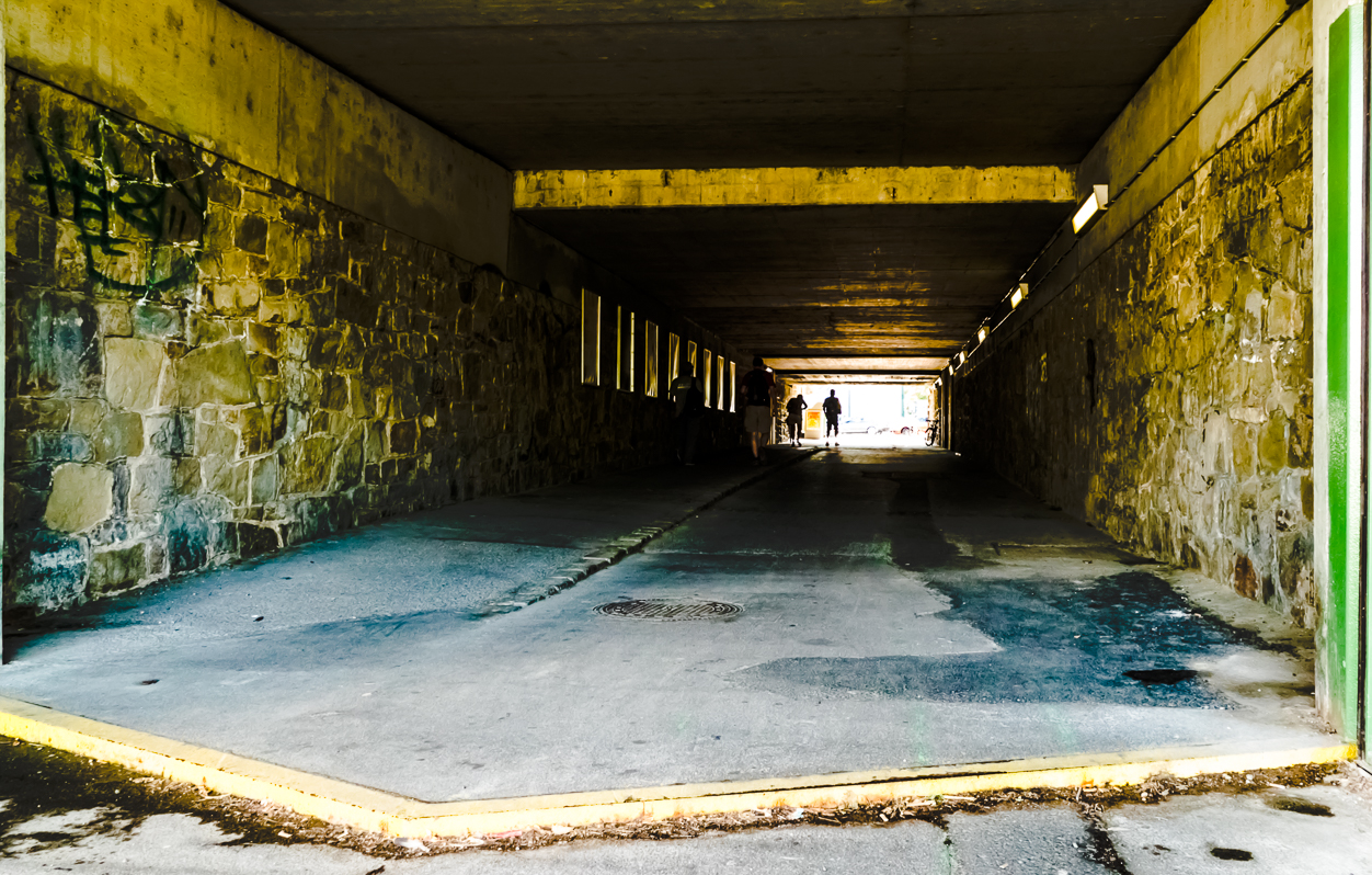 Durchgang Donaulände - Nussdorfer Platz Linie D