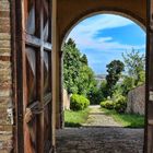 durch's Klostertor - Blick auf Fano