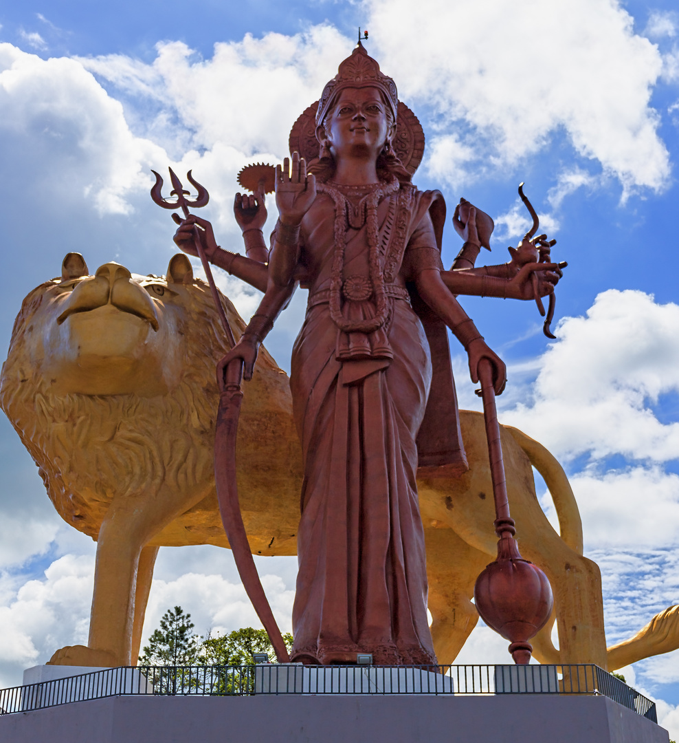 Durga Statue in Ganga Talao