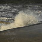 Dusche gefällig? Auf der Borkumer Promenade bei Windstärke um 10?