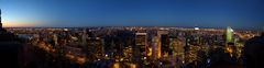 Dusk in NYC - Blick vom "Top of the Rock" nach Norden