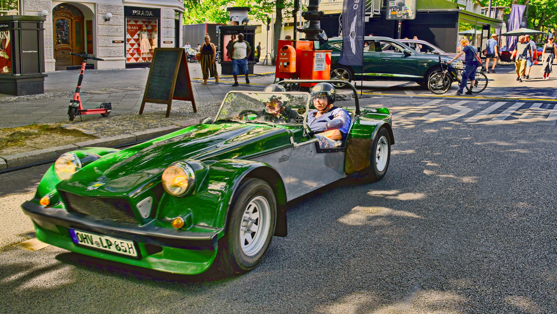 Dutton Cars in Worthing -  ein britischer Hersteller 