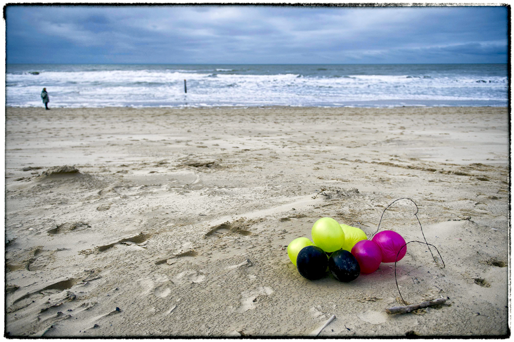 Dying Balloons on the Beach