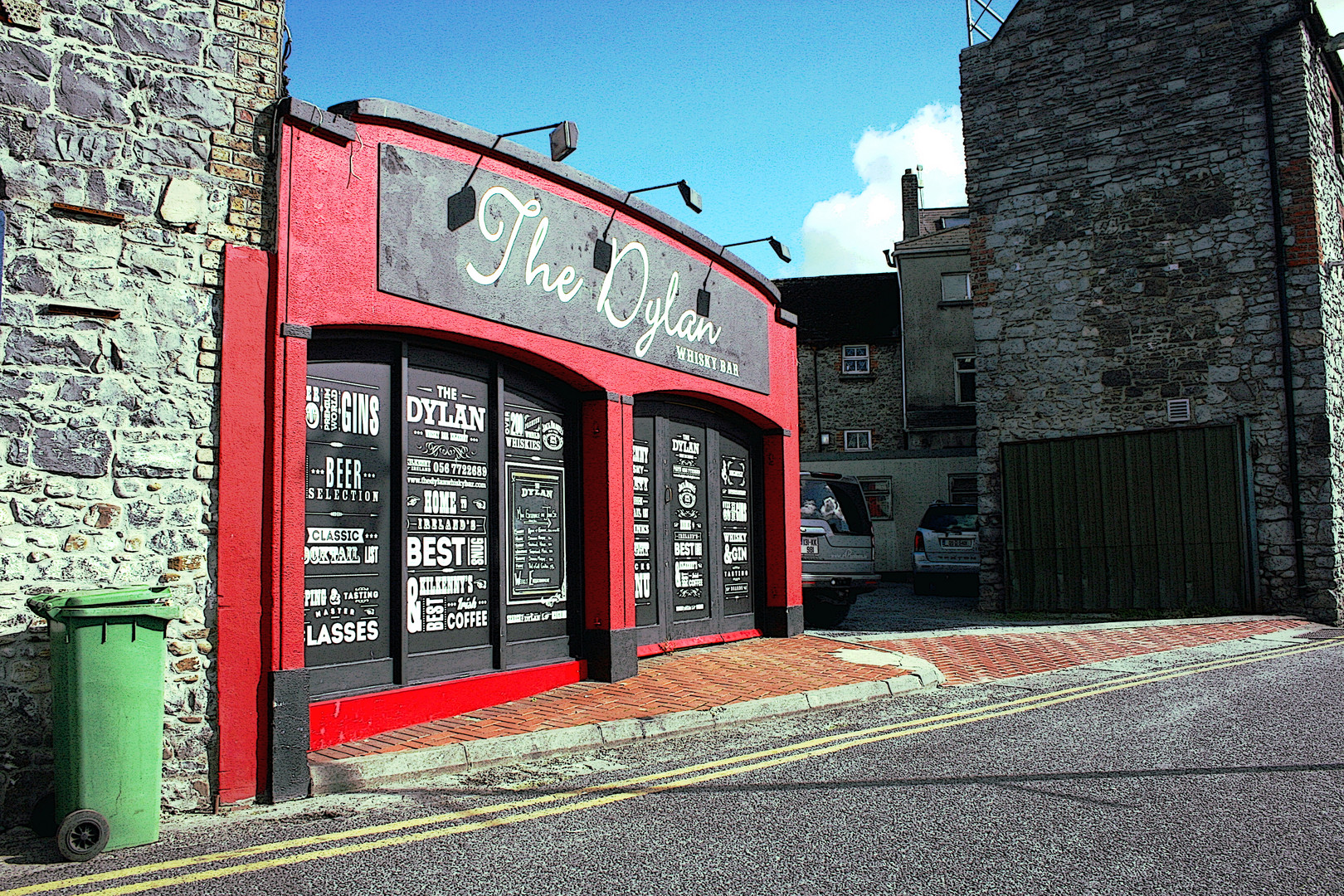 "Dylan", Whisky Bar in Kilkenny