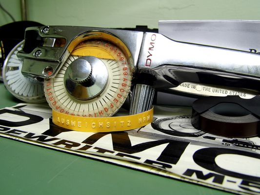 DYMO - Tapewriter M-55 - made in US