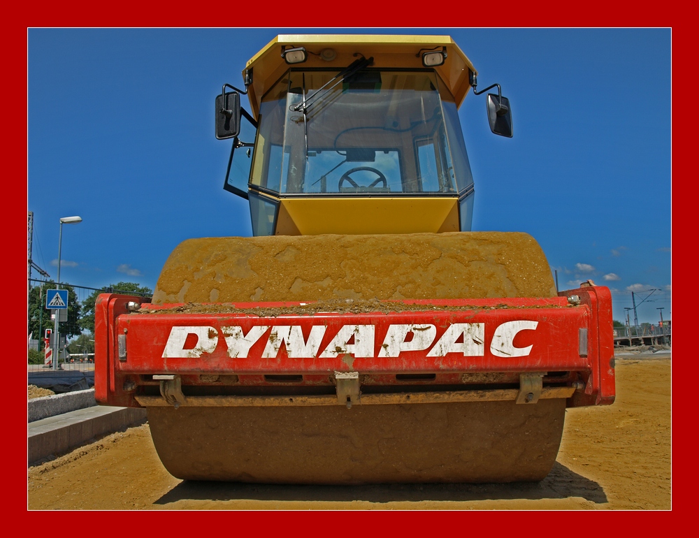 DYNAPAC