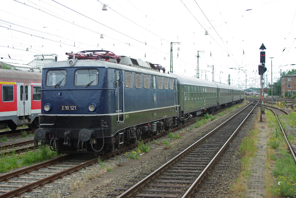 E 10 121 Museumszug komplett