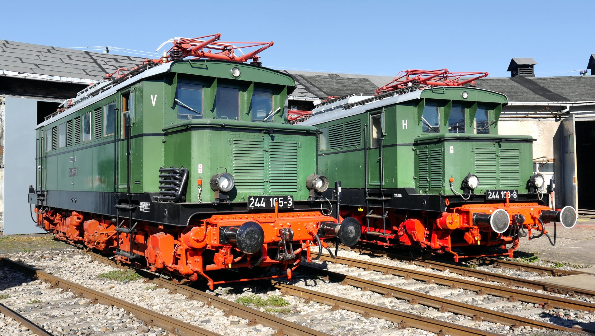 E 44 im Eisenbahnmuseum Weimar