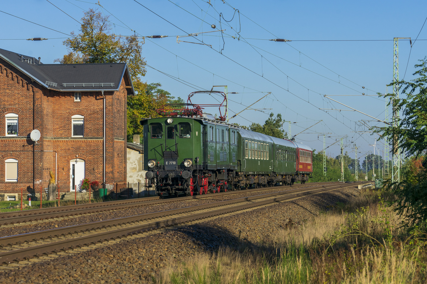 E 7710 (Stangen-Elli) in Frauenhain