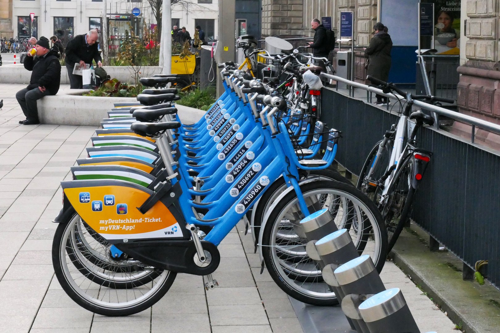 E-Bike-Station am Hauptbahnhof in Mannheim