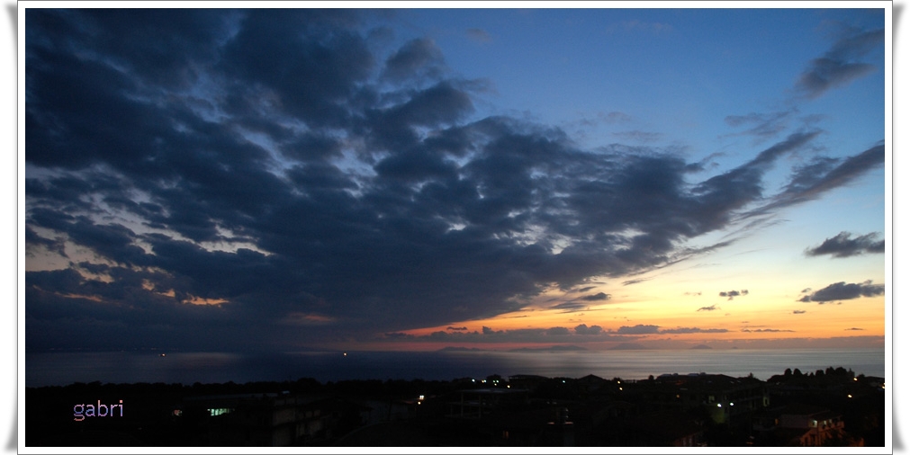 E il cielo è sempre più blu....