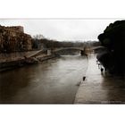 " E lungo il tevere......."