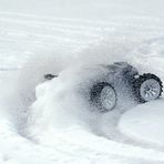 E-Revo im Schnee geht die Post ab