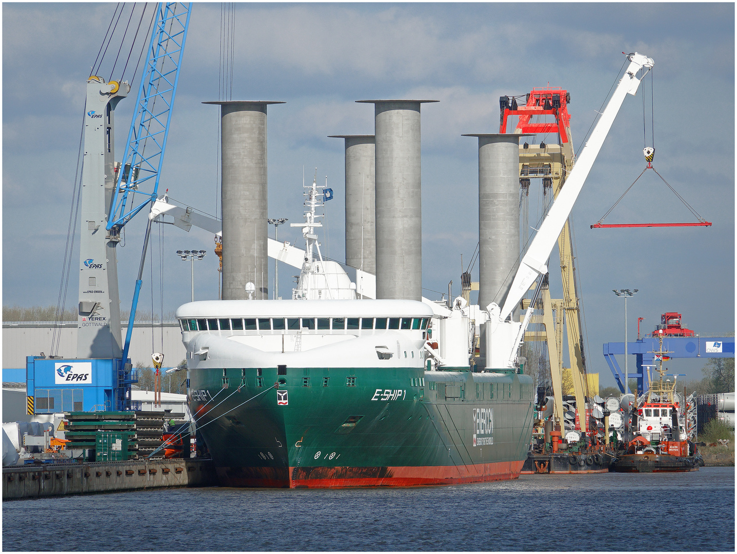 E- Ship No.1 von ENERCON ....