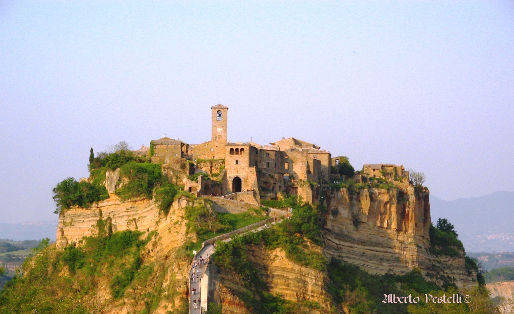 è stufo il tufo... Civita di Bagnoregio