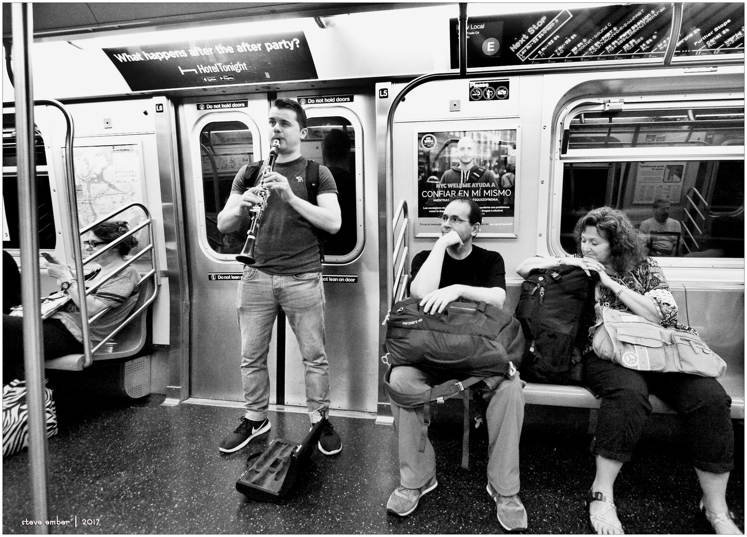 'E-Tunes' - a New York Subway Moment