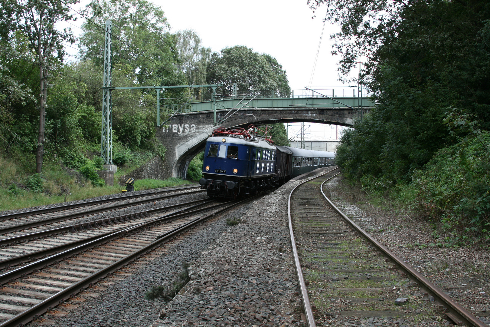 E18 047 ausfahrt Bahnhof Treysa