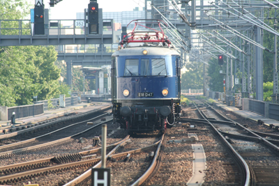 E18 bei der Einfahrt Berlin Zoologischer Garten