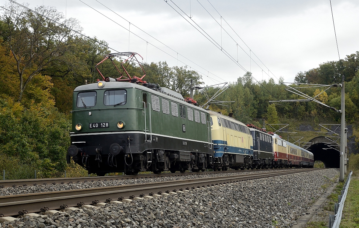 E40 128 auf der Heimfahrt