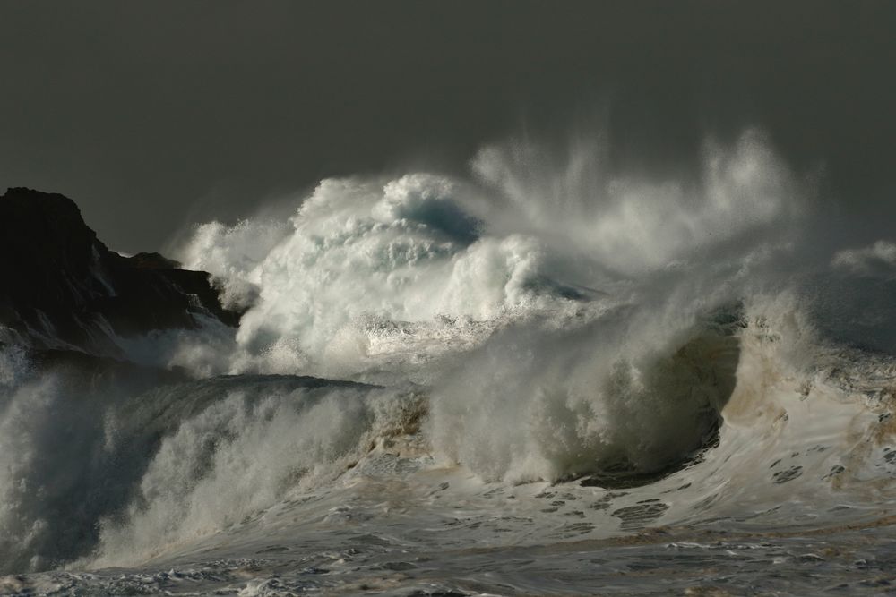 wilder Atlantik vor La Palma von Paul Piepiorka