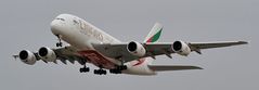 E6-EDE - Emirates - Airbus A380