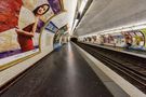 Die nächste Metro by Der Fotografierer