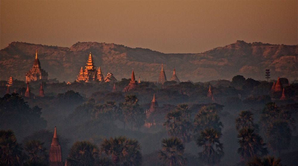 early morning bagan.......