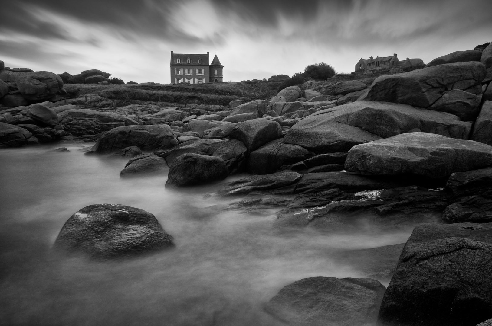 Early morning on the Pink Granite Coast