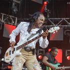 Earth Wind and Fire Live at Sunset ZH 2013-2