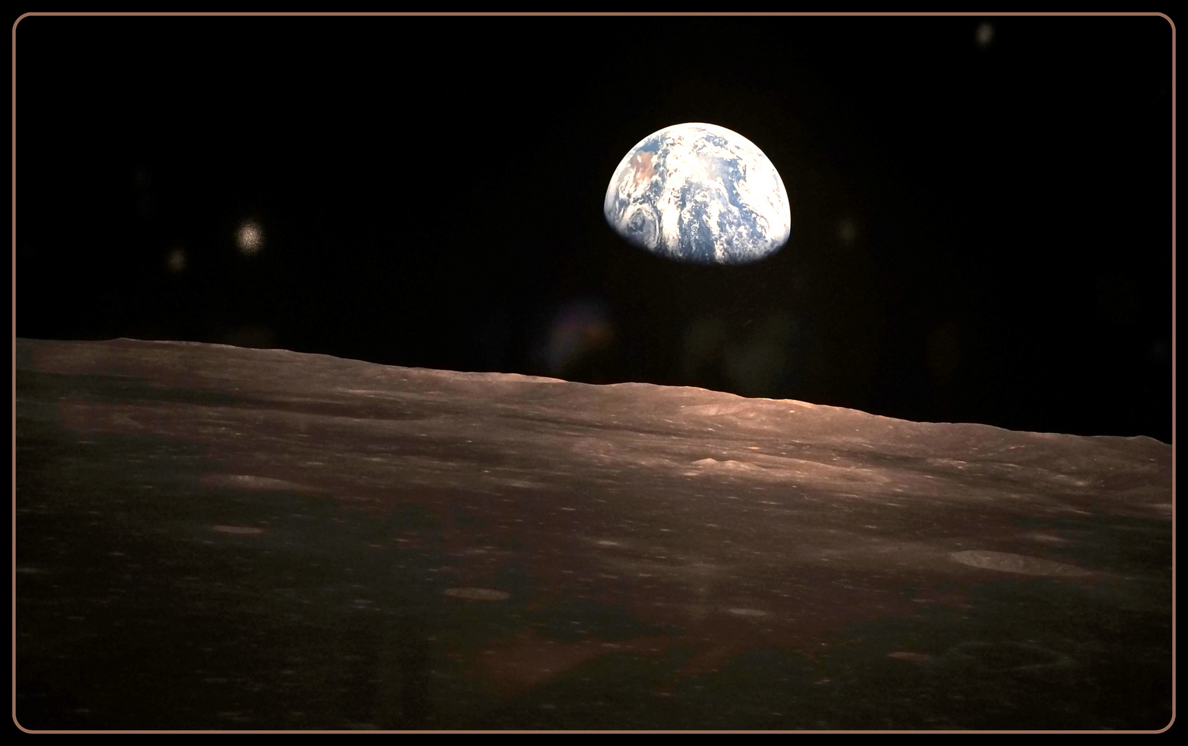 EARTHRISE