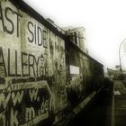 EAST SIDE GALLERY