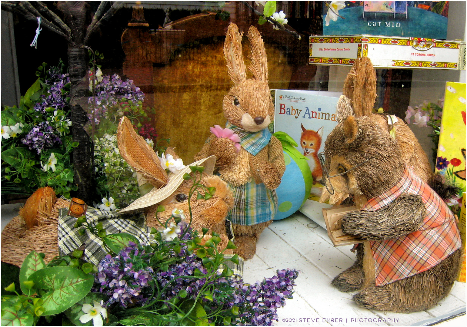 Easter Bunnies Get Their Pre-Deployment Briefing from Easter Fox