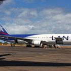 Easter Island Plane / Avión de Isla de Pascuas