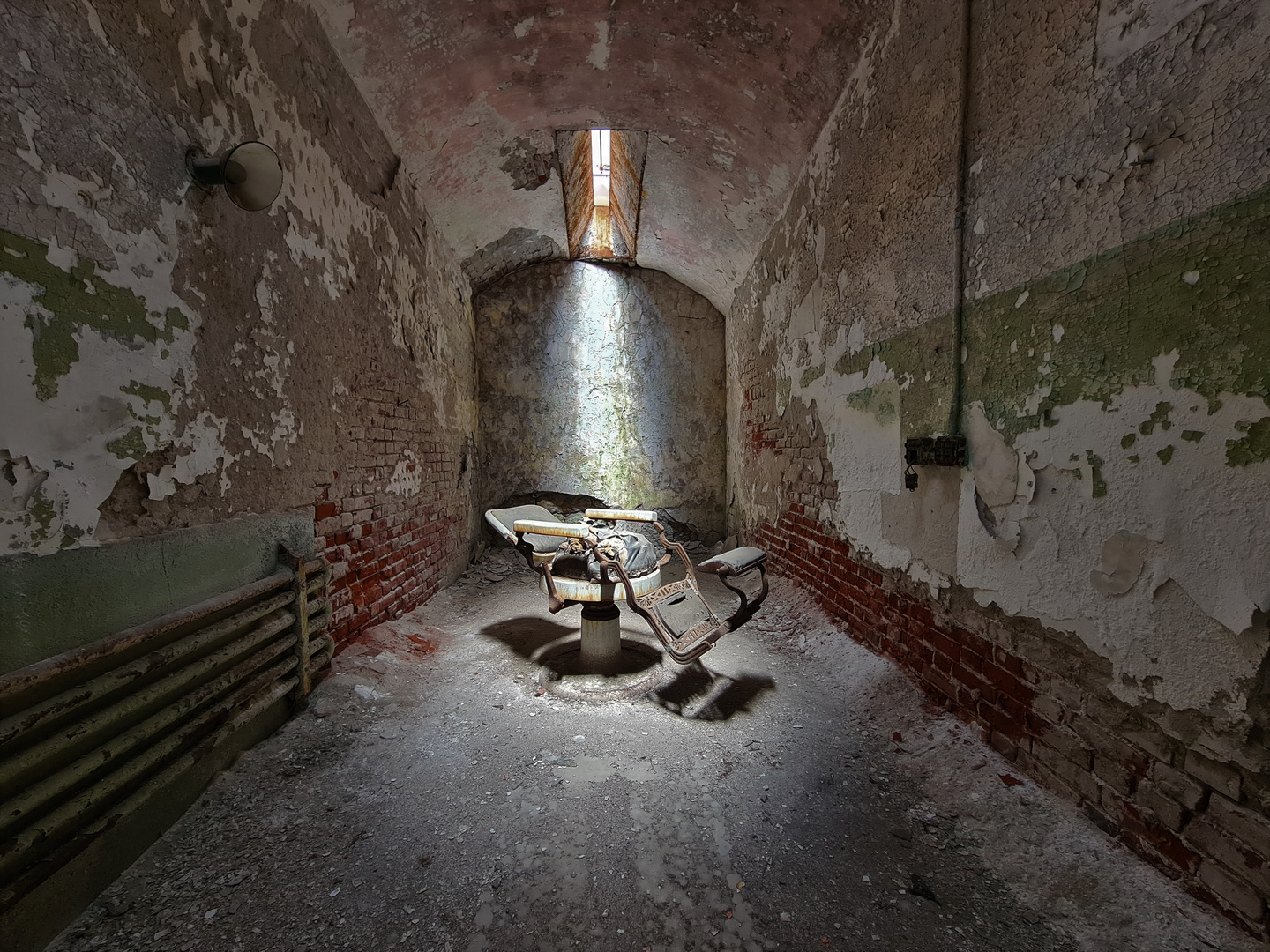 Eastern State Penitentiary Philadelphia - Dentist cell