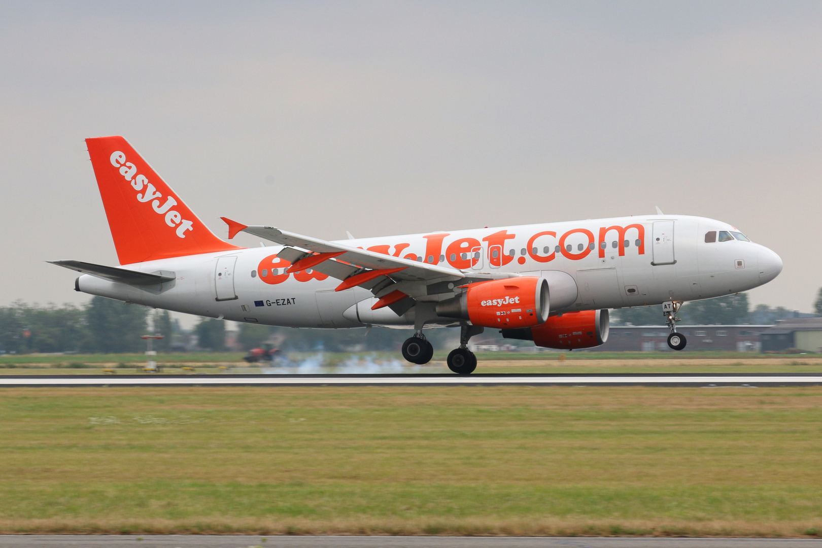 easy Jet touchdown