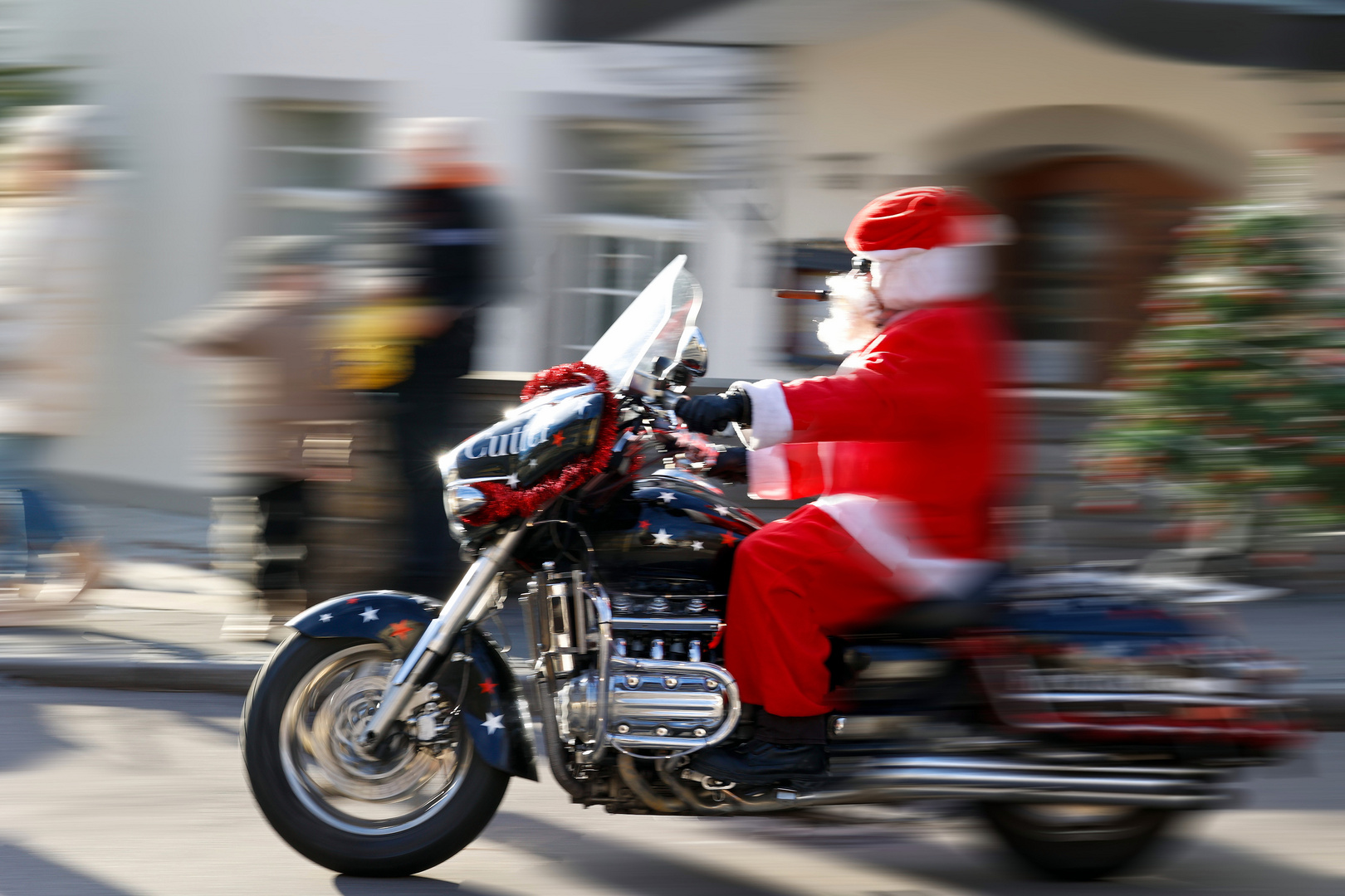 Easy rider, Santa Claus.