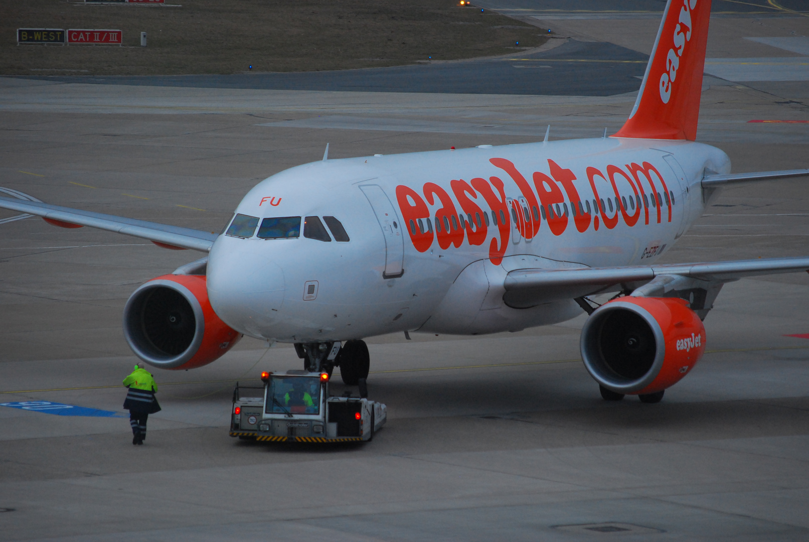 Easyjet Airbus 319@ Hamburg Airport