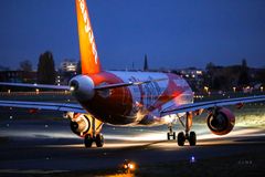 easyJet Berlin bei Nacht # 3