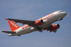 easyJet - G-EZDA