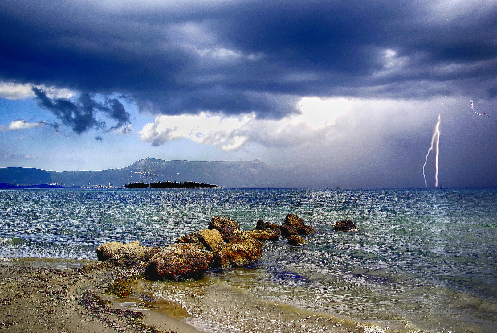 Eau Rage sur l Eau s ant photo et image nature nuages Eau Rage sur l Eau s ant photo et image nature nuages