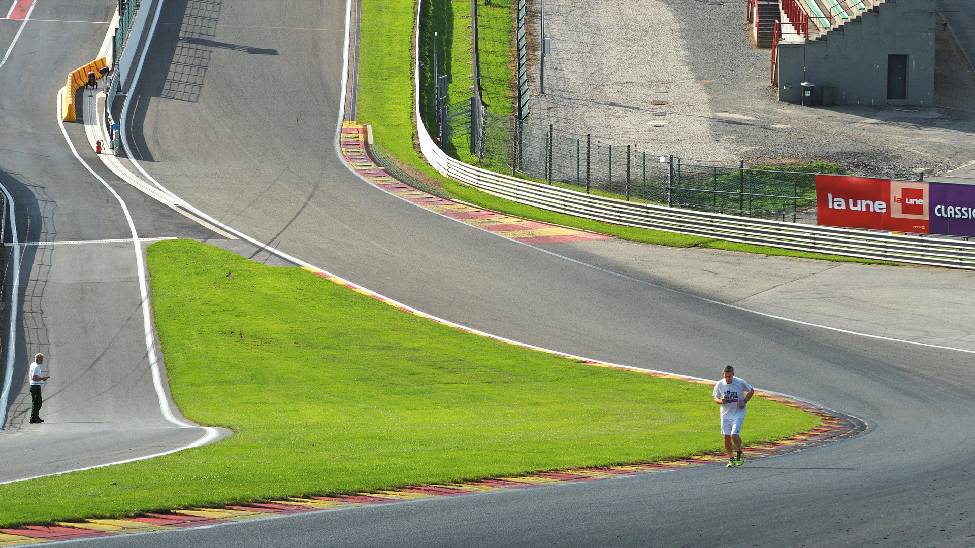 Eau Rouge!