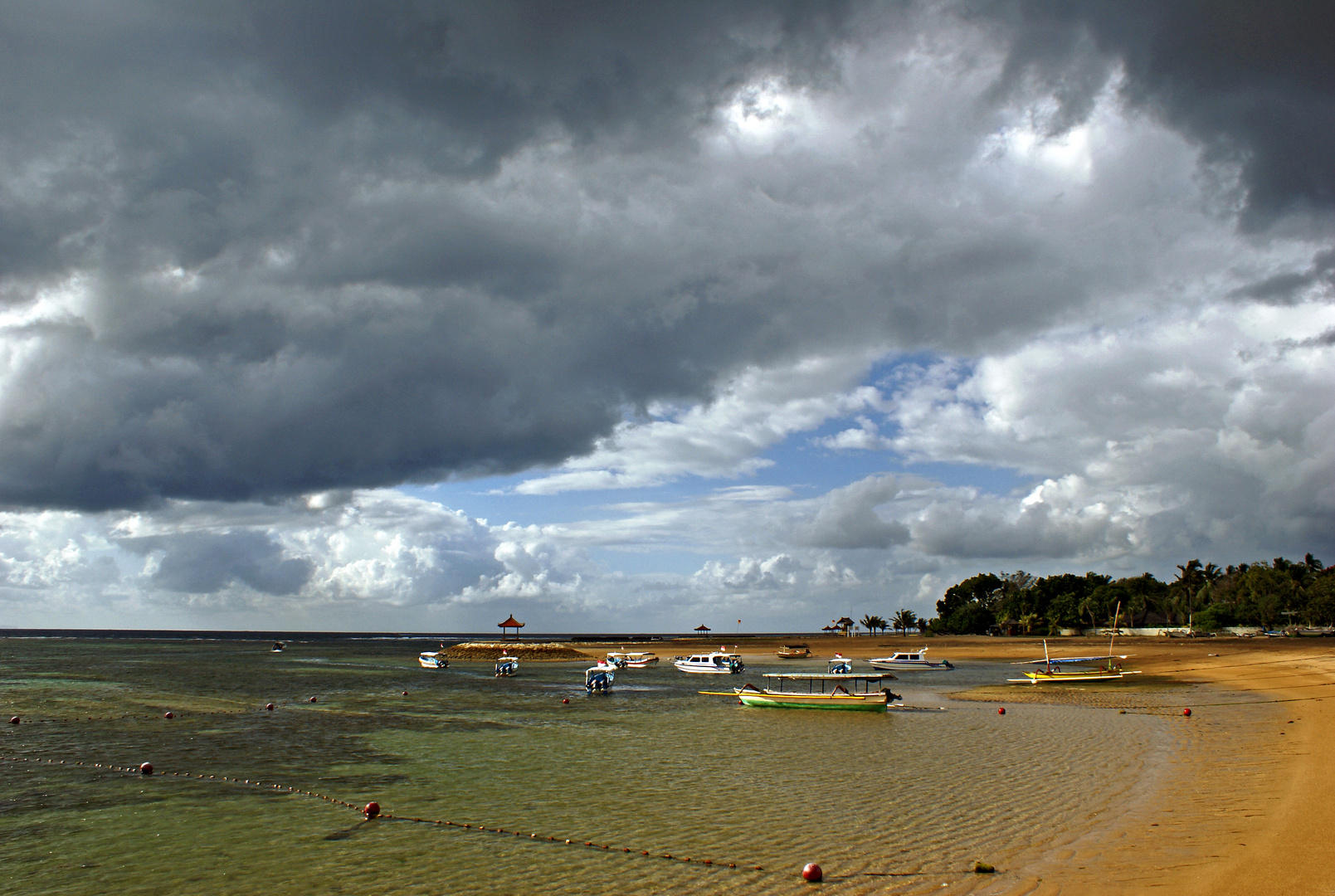 Ebbe - die Boote stranden