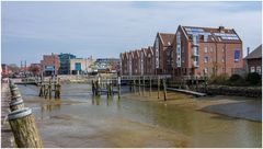 Ebbe im Hafen Husum