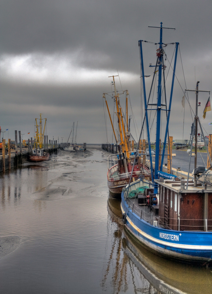 Ebbe im Kutterhafen