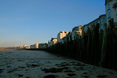 Ebbe in der Bucht von St. Malo