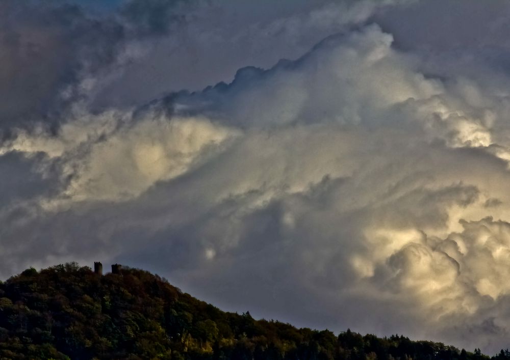 Ebersburg im Sommer, Hessen